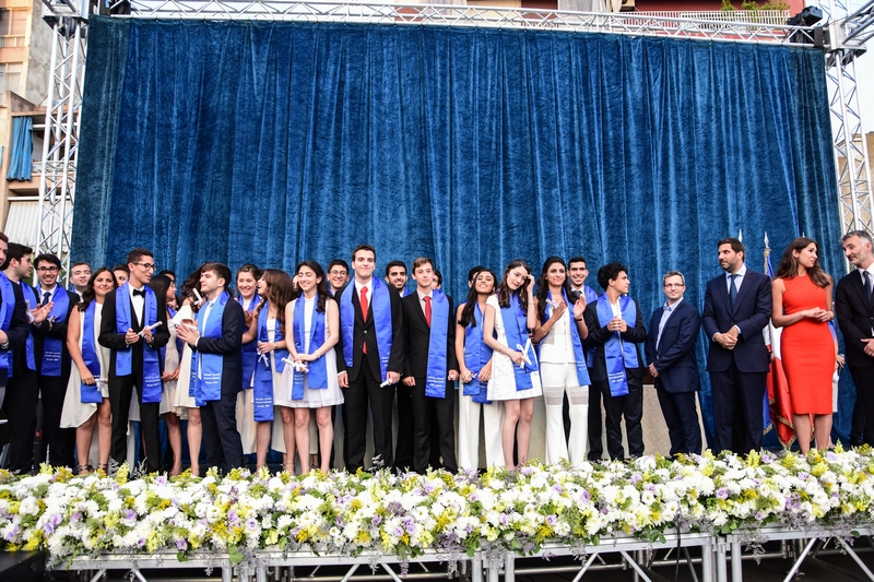 Grand Lycee Franco Prom
